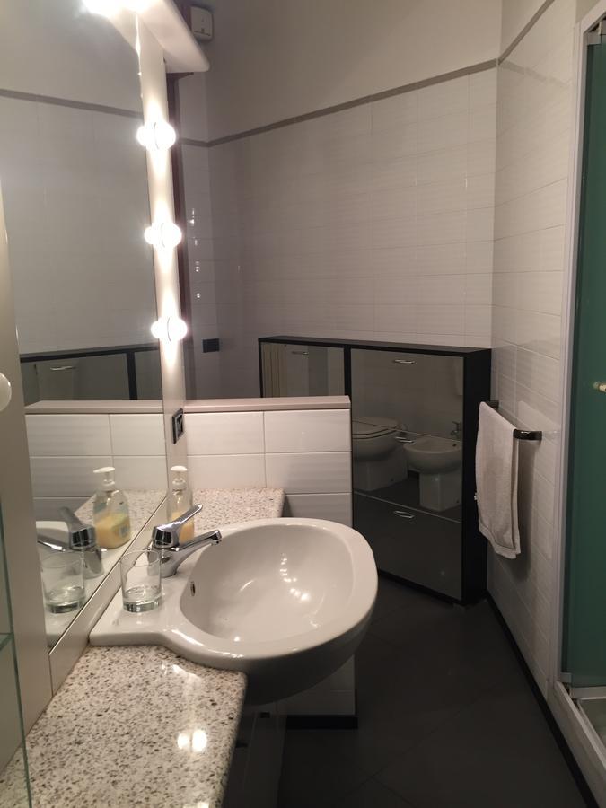 Giulia Luxury Apartment Milan Luaran gambar