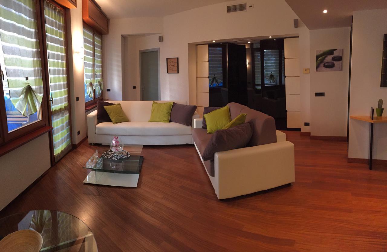 Giulia Luxury Apartment Milan Luaran gambar
