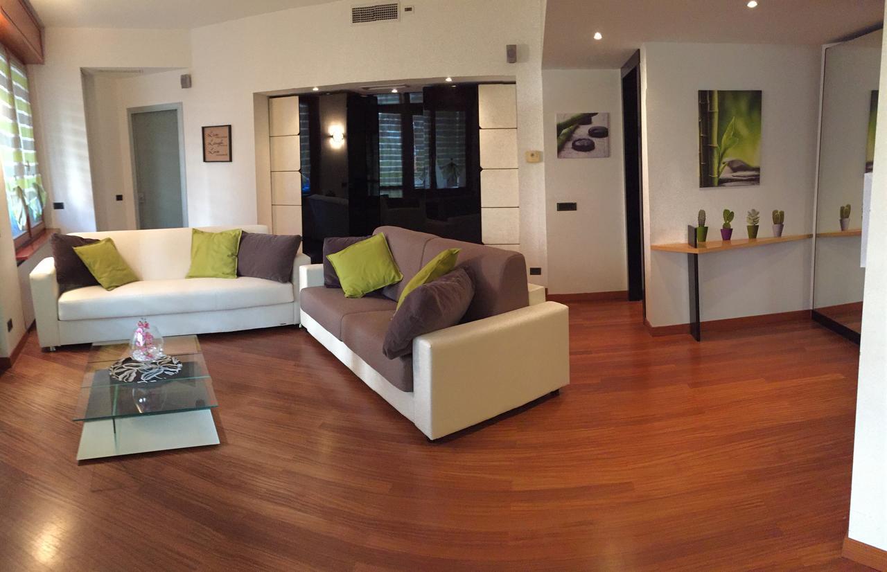 Giulia Luxury Apartment Milan Luaran gambar